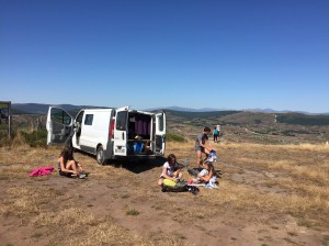 Préparatifs avant la marche d'aproche